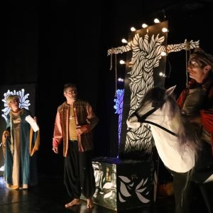 A lo stesso punto però a n'ata parte - 22