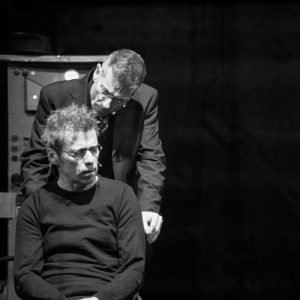 Una pura formalita - 17